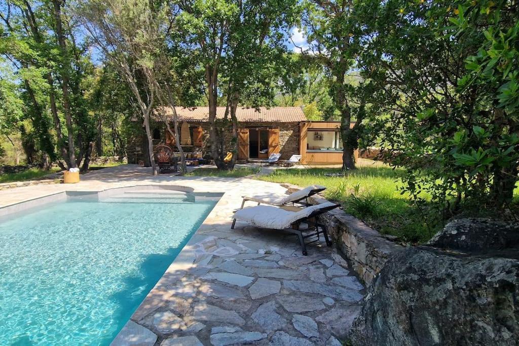 Bergerie Baracco Argia, Piscine, Maquis Et Tradition Corse Pour 6 Personnes Barbaggio