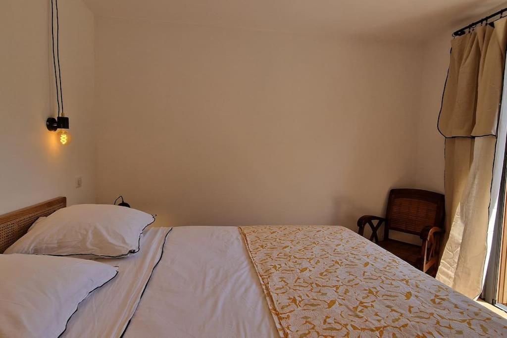 Bergerie Baracco Argia, Piscine, Maquis Et Tradition Corse Pour 6 Personnes *