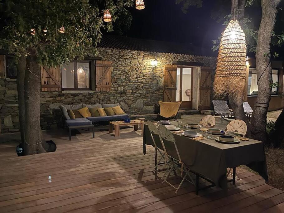 Bergerie Baracco Argia, Piscine, Maquis Et Tradition Corse Pour 6 Personnes *